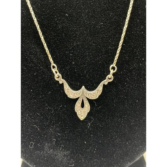 Sterling Silver 925 Crystal Fleur De Lis‎ Center Pendant Necklace Dainty Chain - Picture 1 of 5